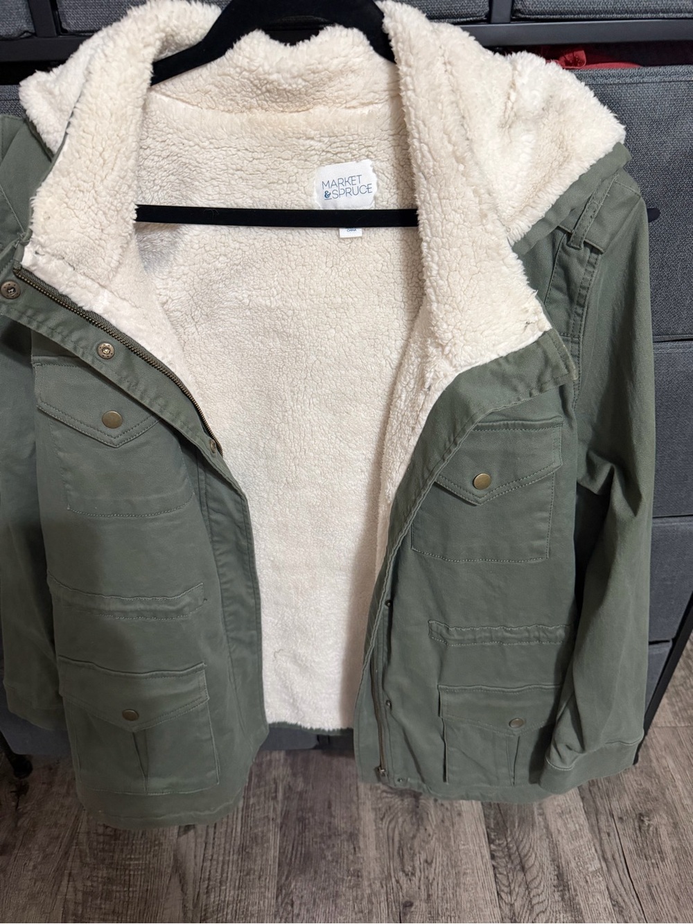 Market & Spruce Olive Green Sherpa-Lined Utility Jacket with Cream Lining